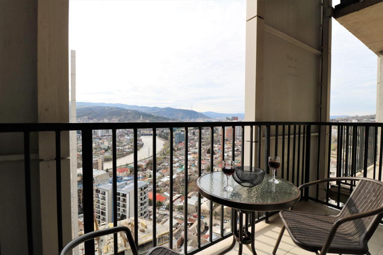 Ferienwohnung Twins Tower Tbilisi Exterior foto