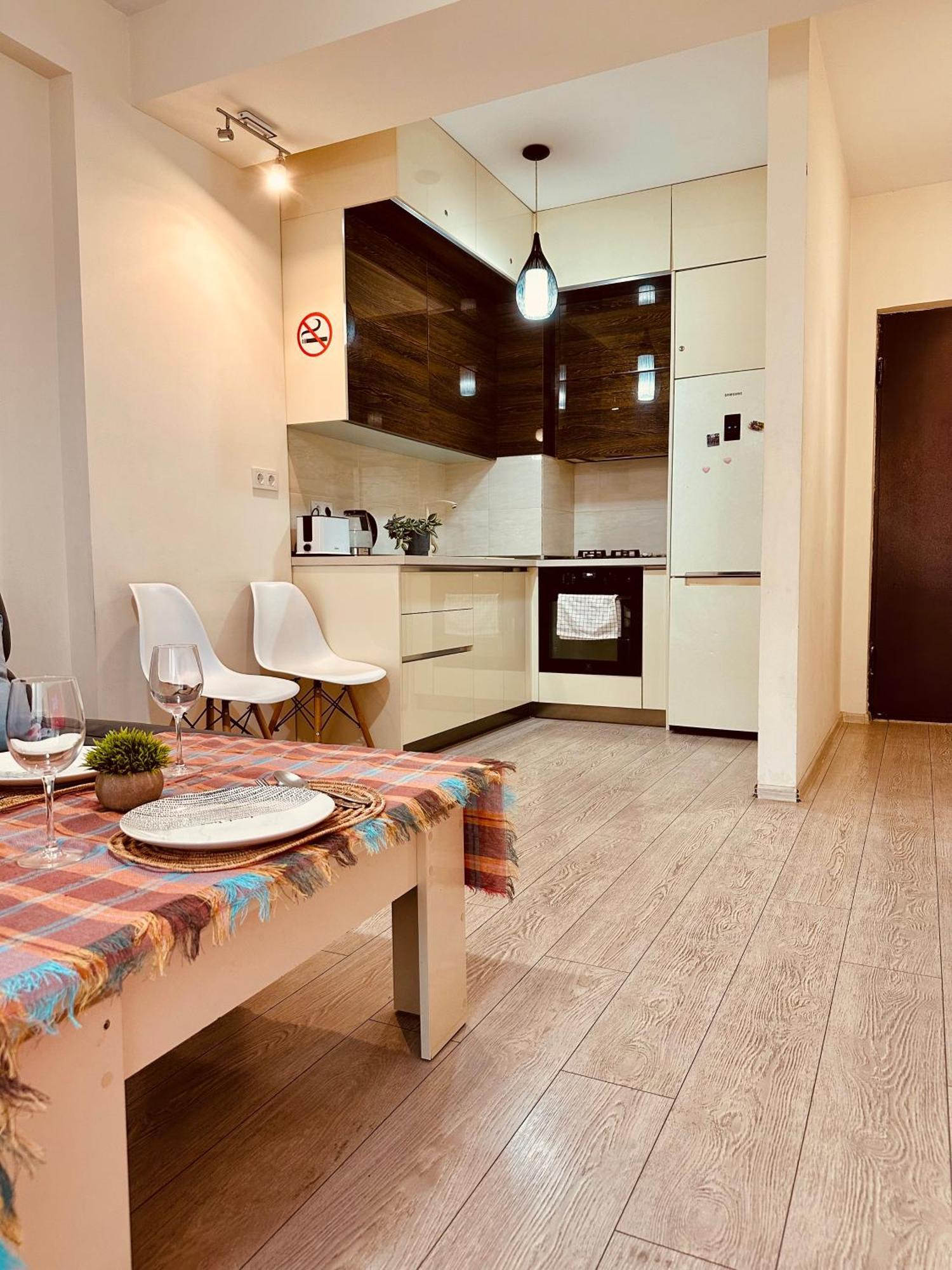 Ferienwohnung Twins Tower Tbilisi Exterior foto