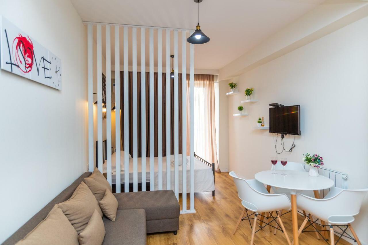 Ferienwohnung Twins Tower Tbilisi Exterior foto